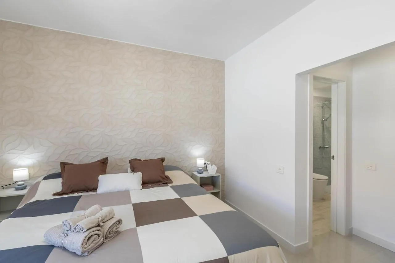 Villa Cusmano Spain